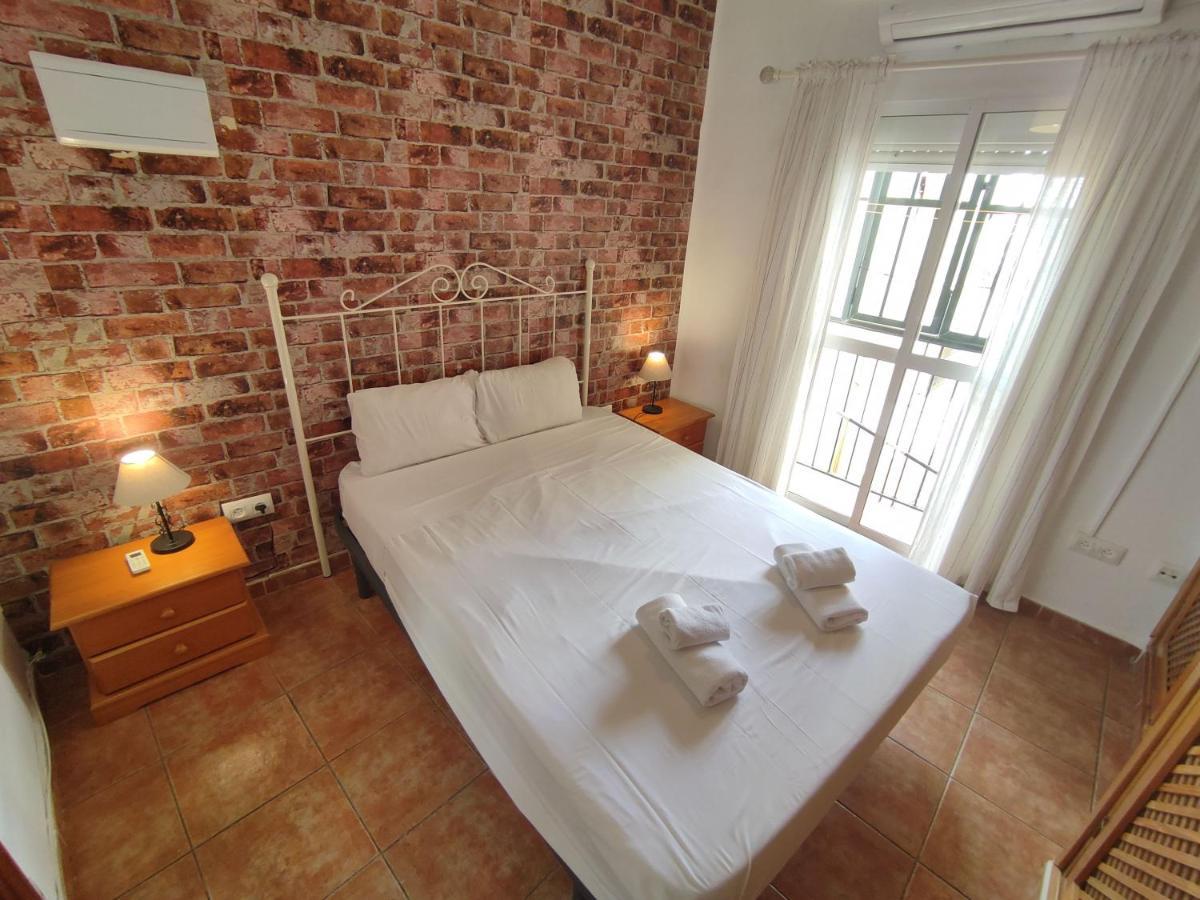 Apartamento La Luz - Kainga Homes เซบีญา ภายนอก รูปภาพ